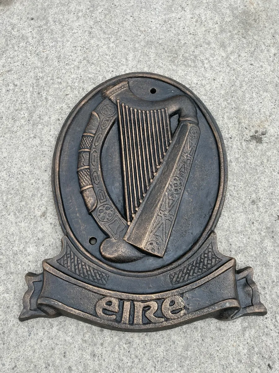 Cast iron Eire harp - Image 3