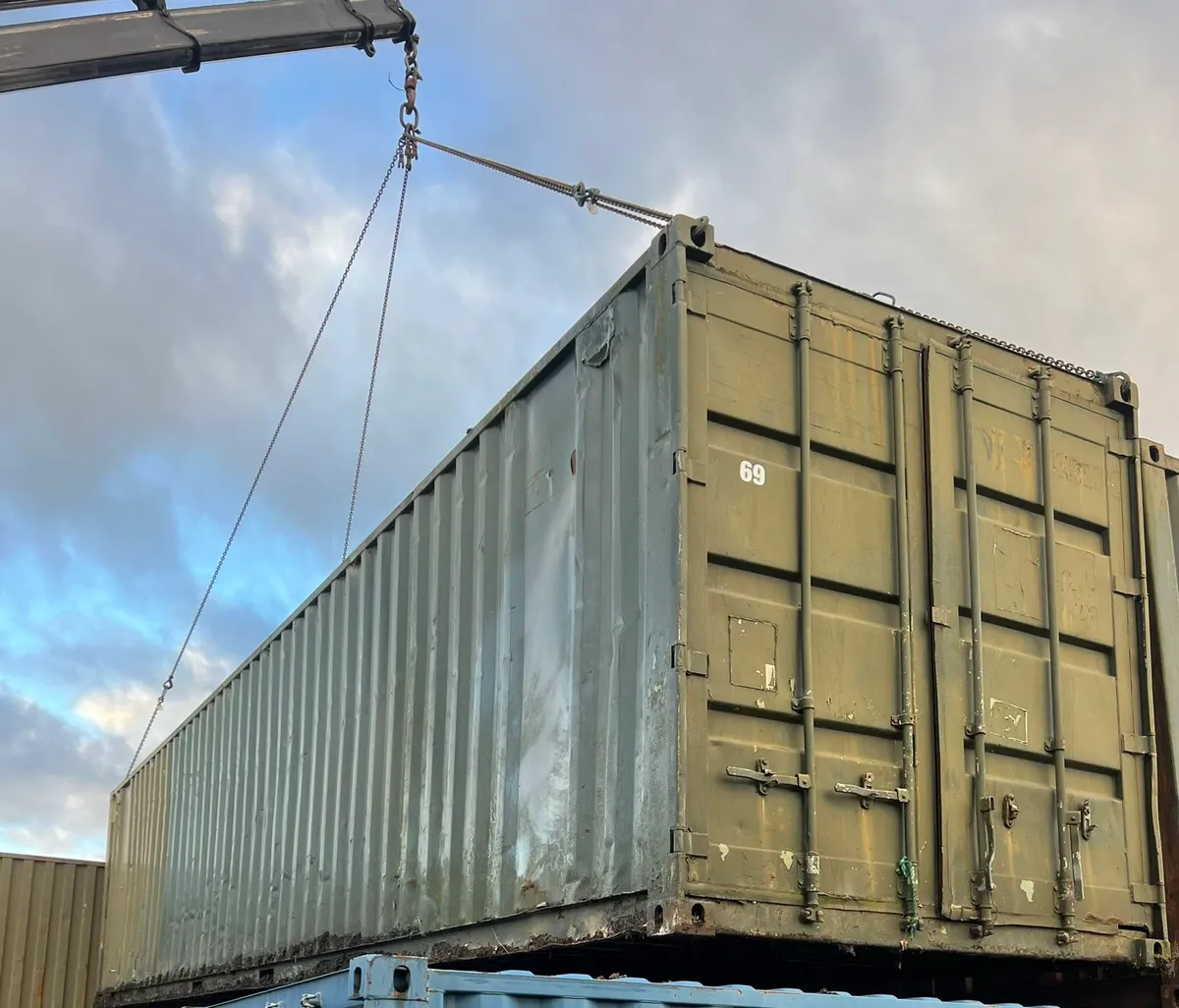 40ft Containers - Image 1