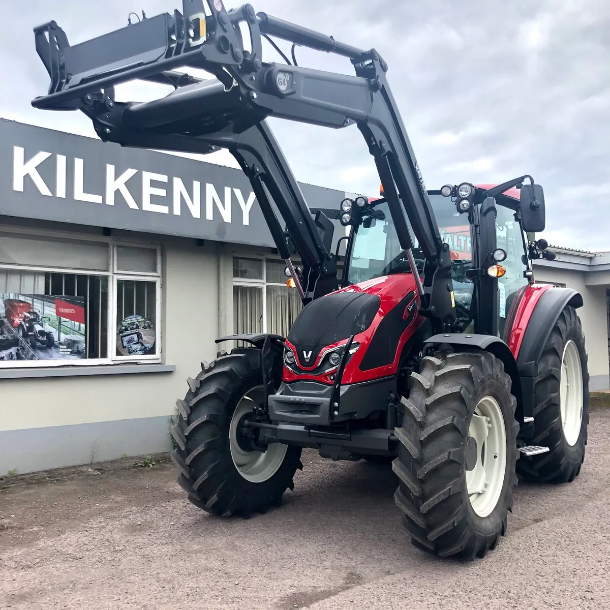 New Valtra G125s Available for Delivery