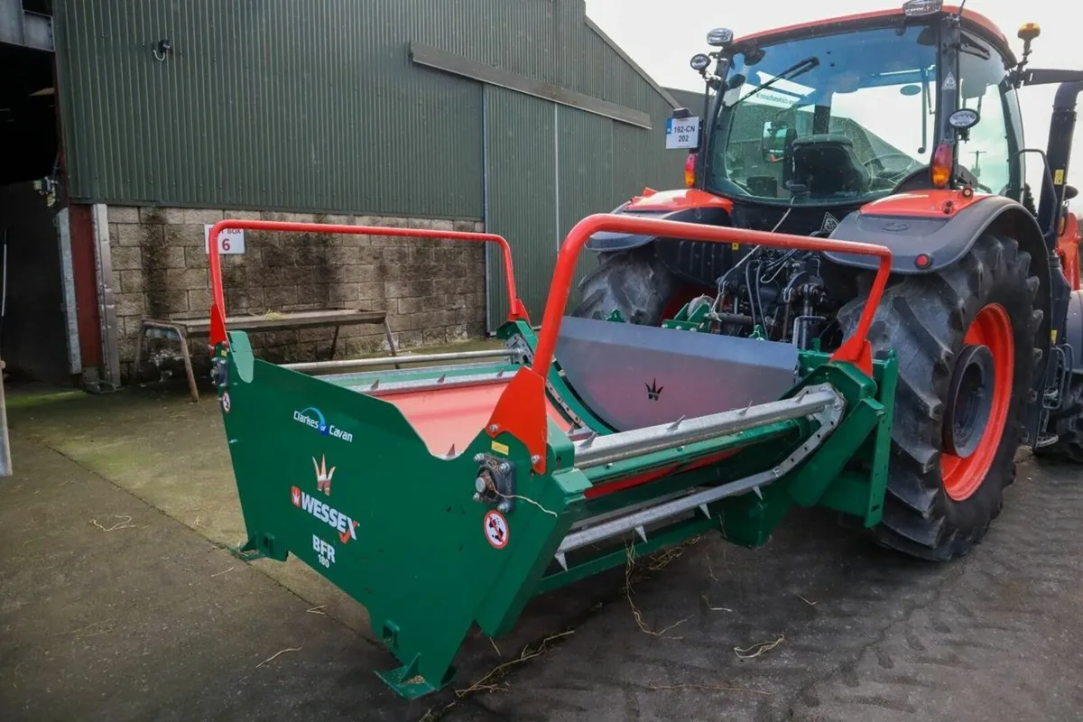 Bale Unwinder Demo - Image 3