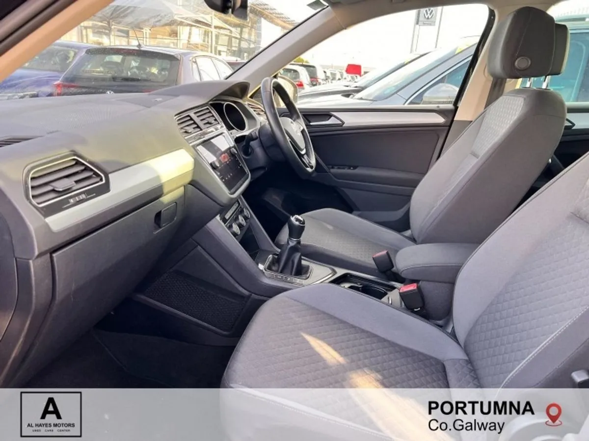 Volkswagen Tiguan Comfortline 2.0 TDI 6speed 150B - Image 4