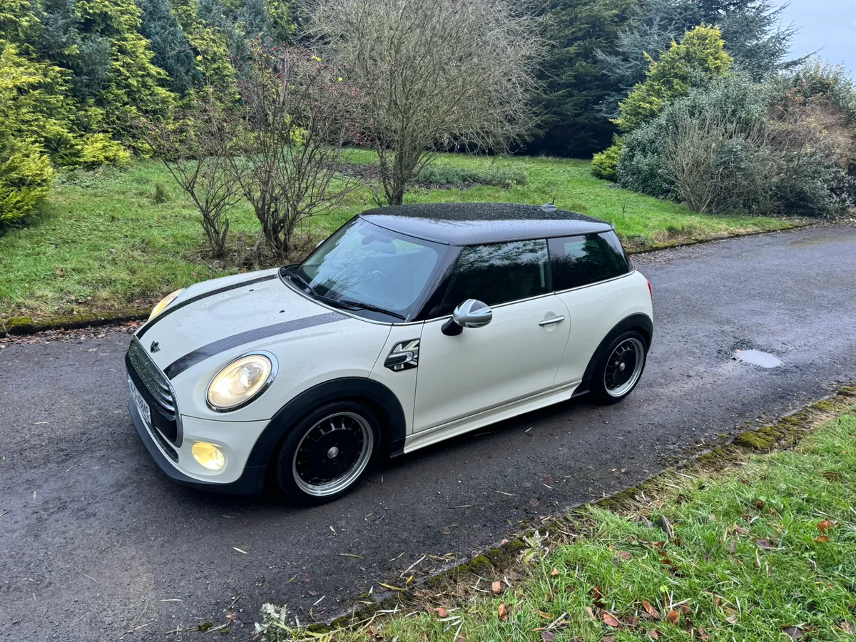 2014 MINI COOPER 1.5 AUTOMATIC - Image 4