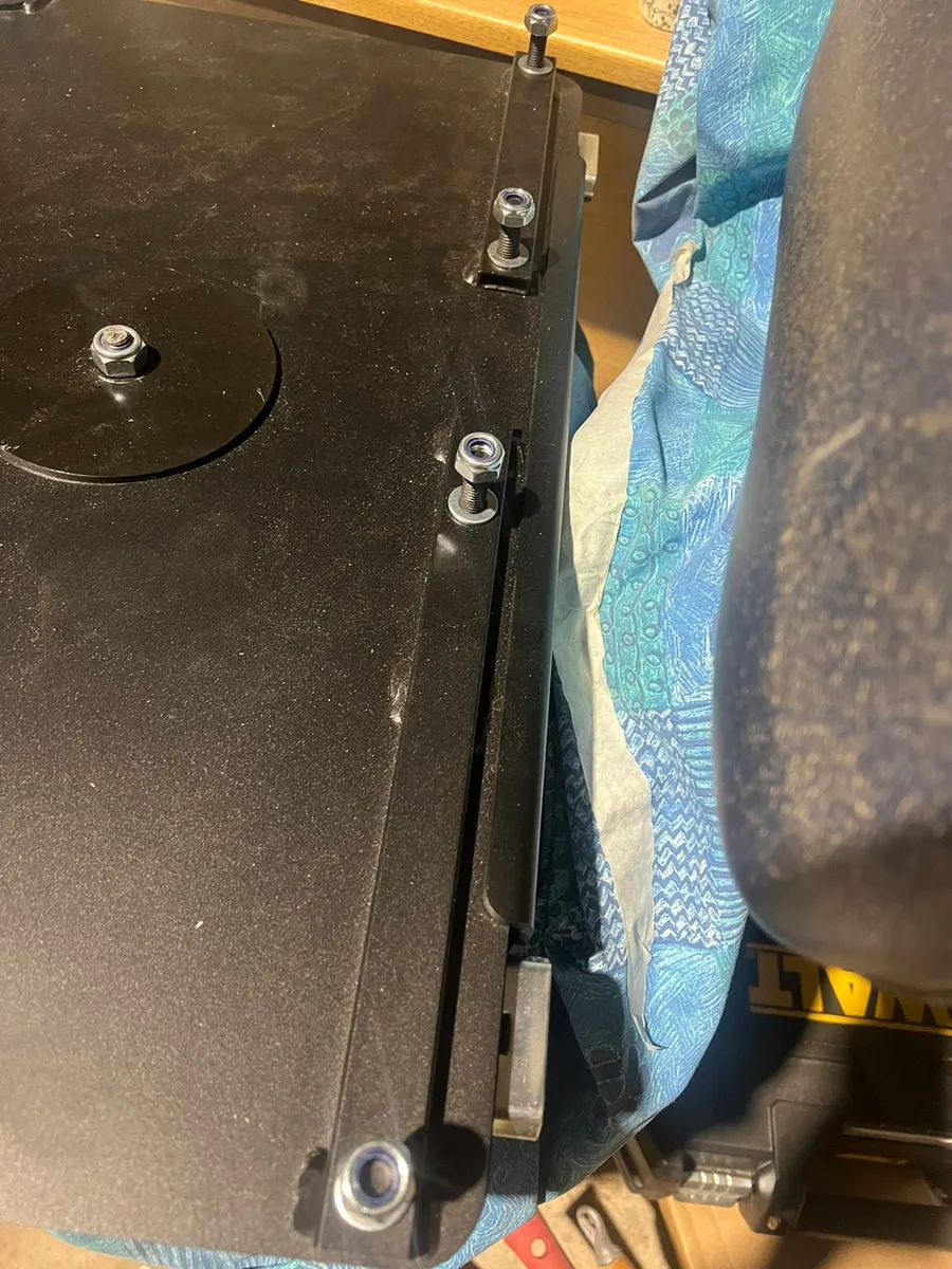 Vw transporter  double swivel & slide base M1 cert - Image 4