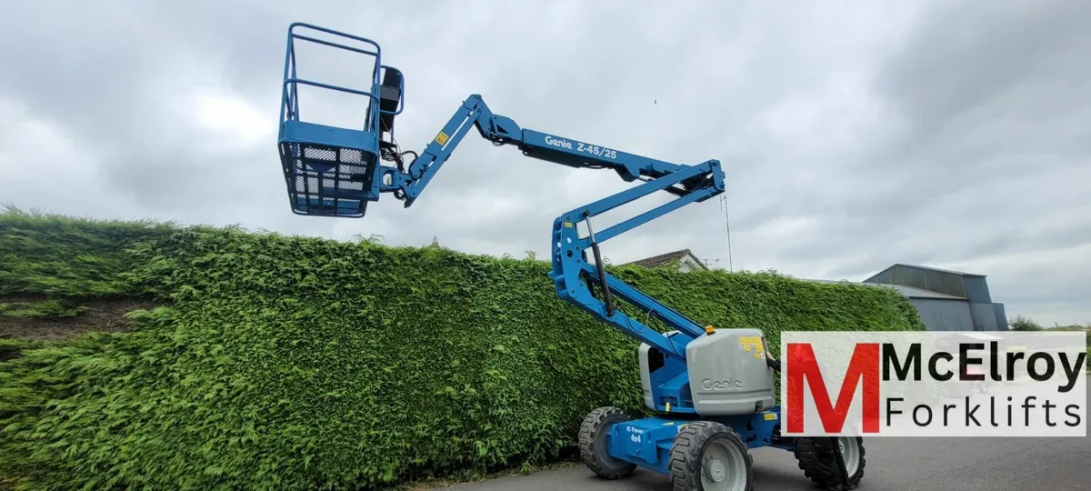 Genie Boom Lifts - Image 3