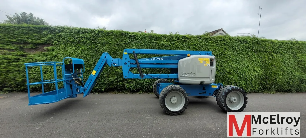 Genie Boom Lifts - Image 1