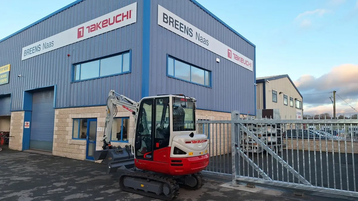 Takeuchi TB230 (Breens Naas)