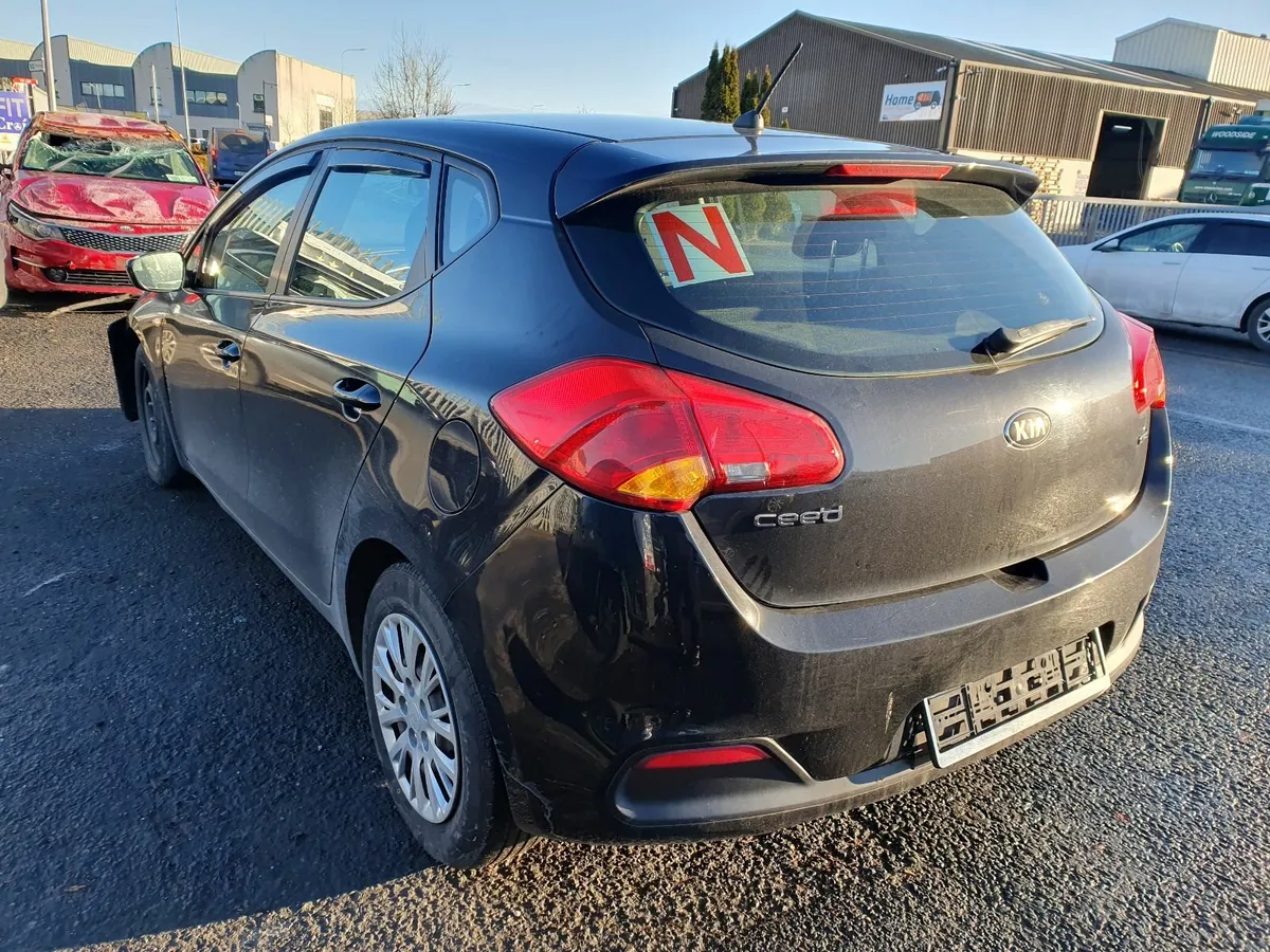 12 KIA CEED 1.4 CRDI FOR BREAKING - Image 4