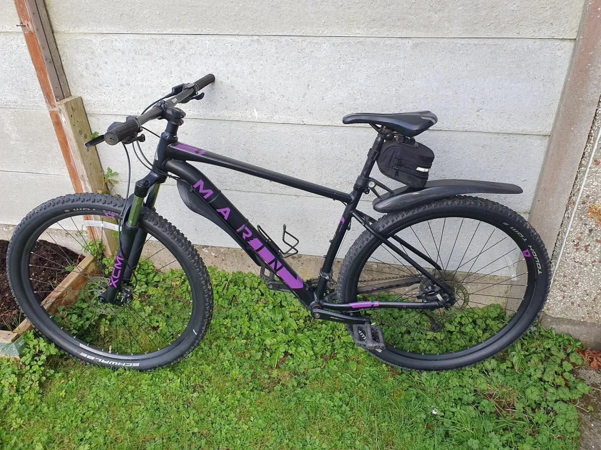 Marin rock spring 1 sales 27.5 hardtail bike 2019