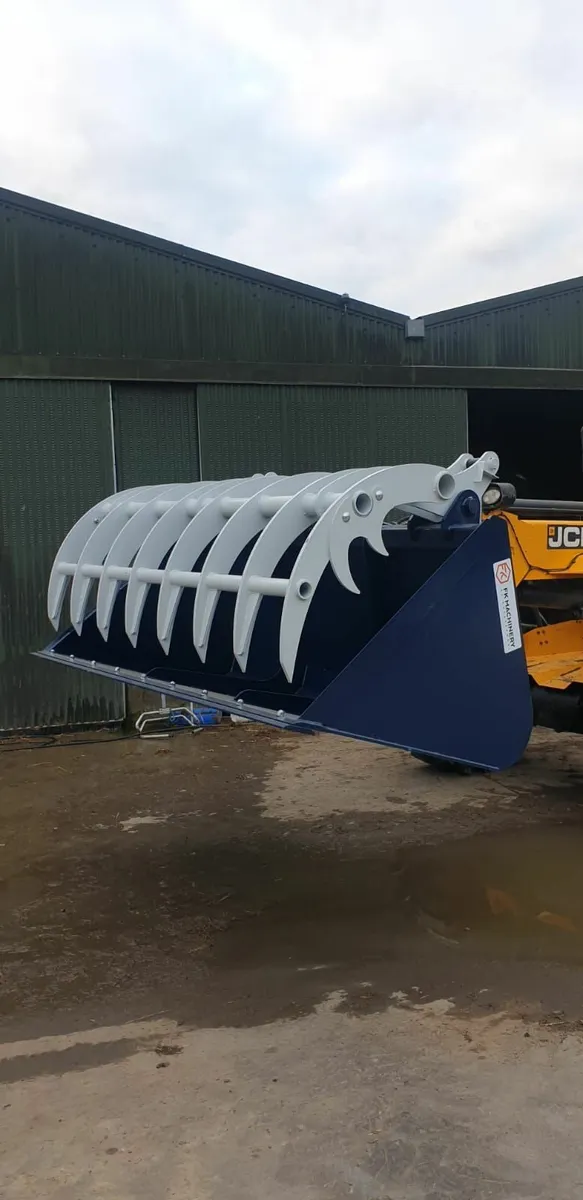 Heavy Duty Silage Bucket & Grab - Image 3