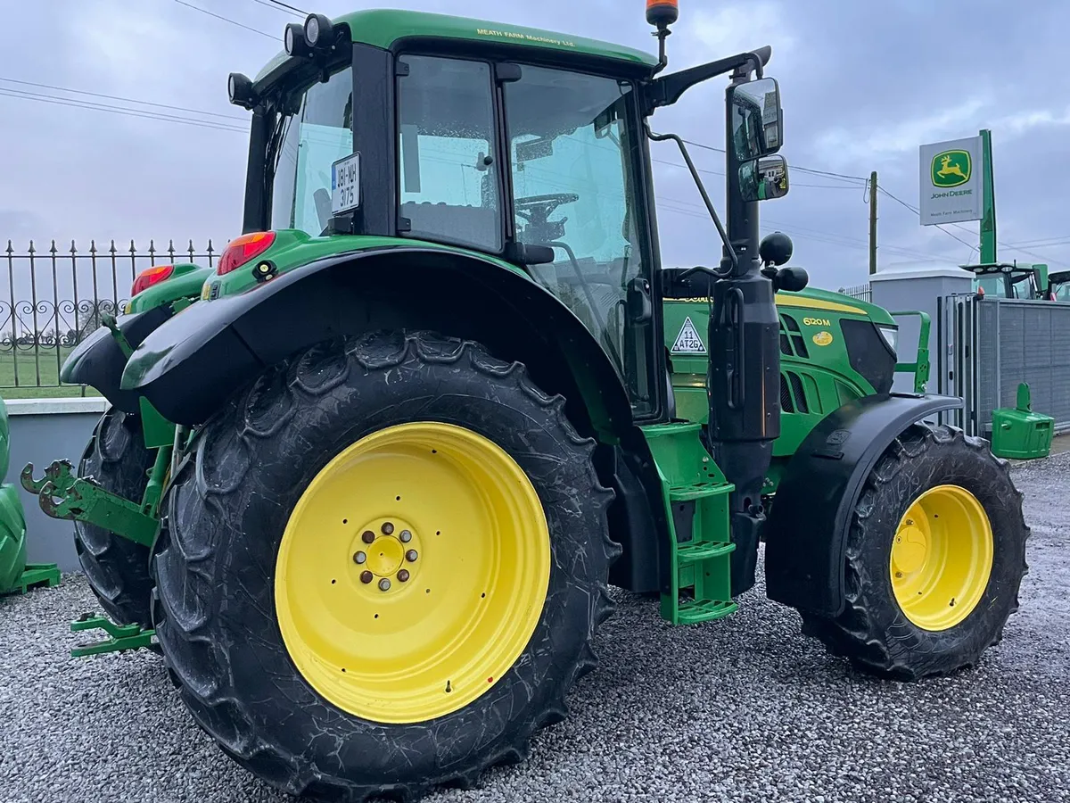 2018 John Deere 6120M - Image 2