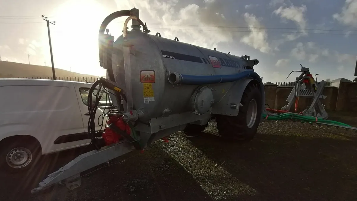 Abbey 2250 Premium Plus  Slurry Tank - Image 2