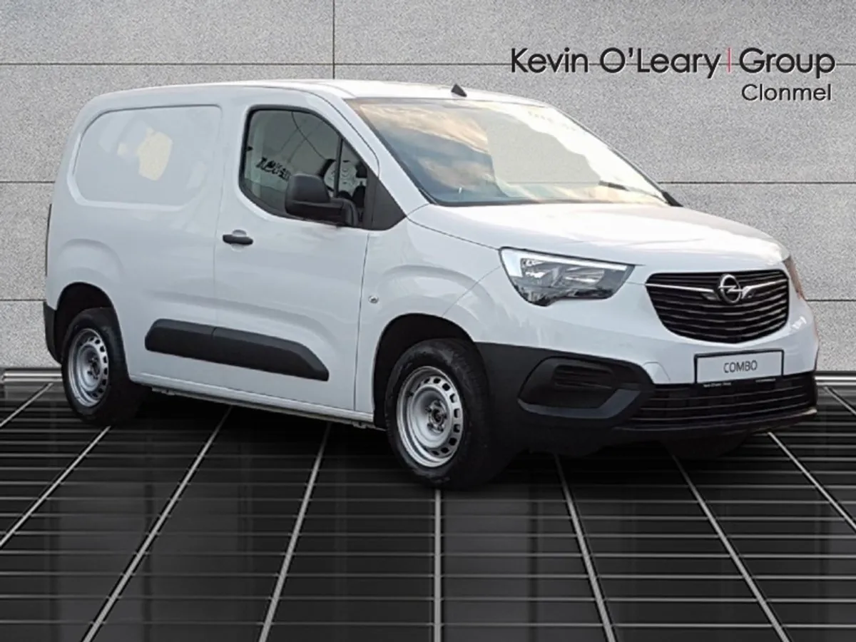 Opel combo vans for sale sales done deal