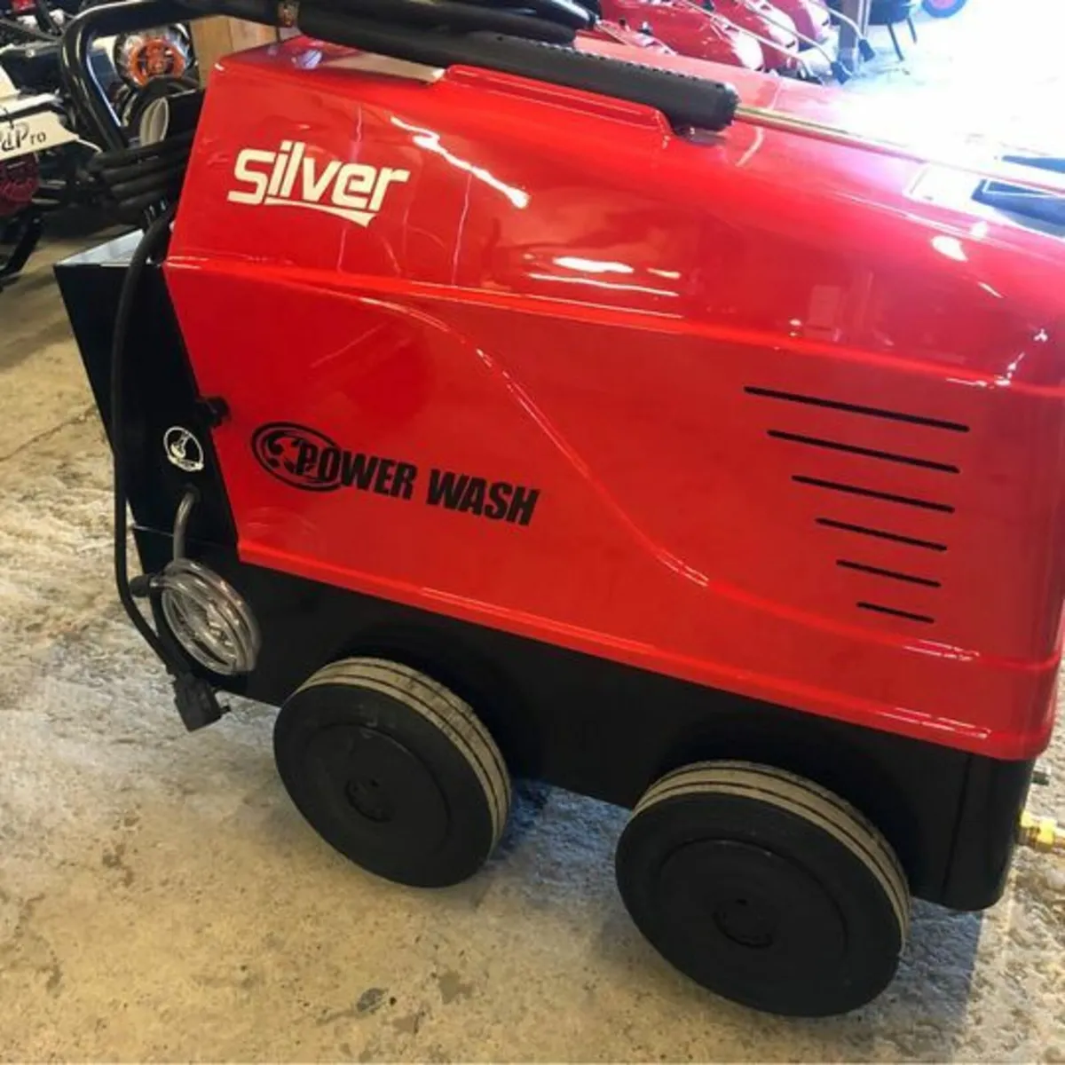 Powerwash Silver Hot Wash Pressure washer - Image 1