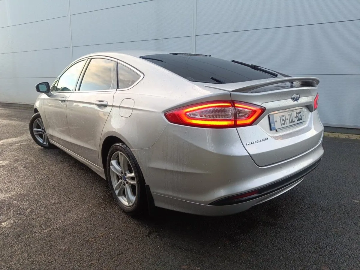 Ford Mondeo 2.0tdci 150PS Zetec Style - Image 3