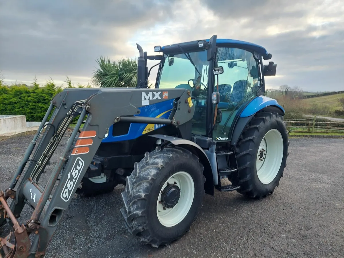 2008 New Holland T6020