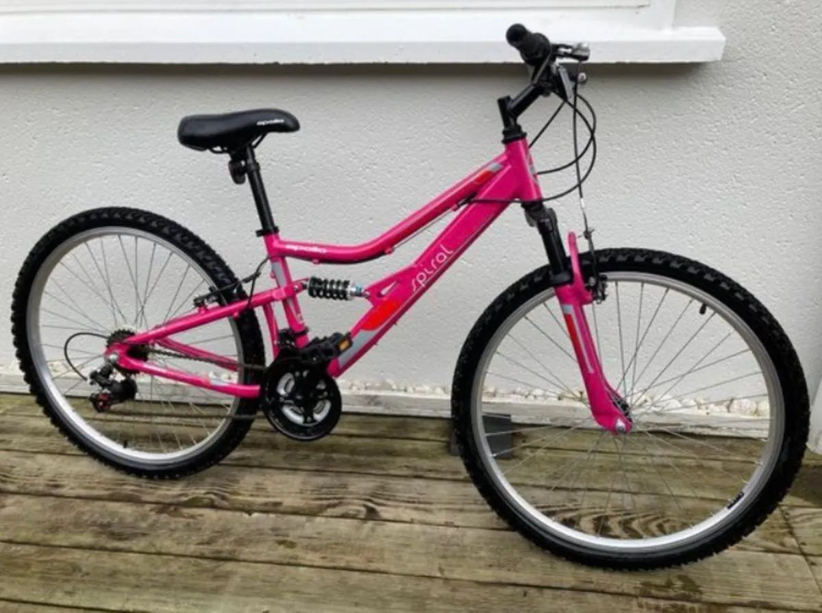 Girl’s bike