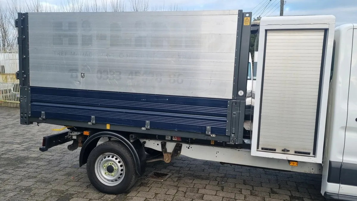 191 TRANSIT TIPPER ARBOR WITH TOOLBOX & INVERTER - Image 4