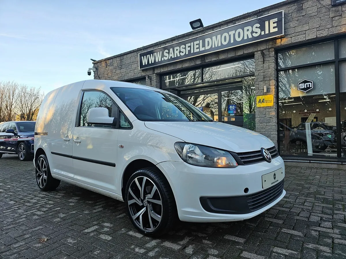 2014 VOLKSWAGEN CADDY DSG AUTO