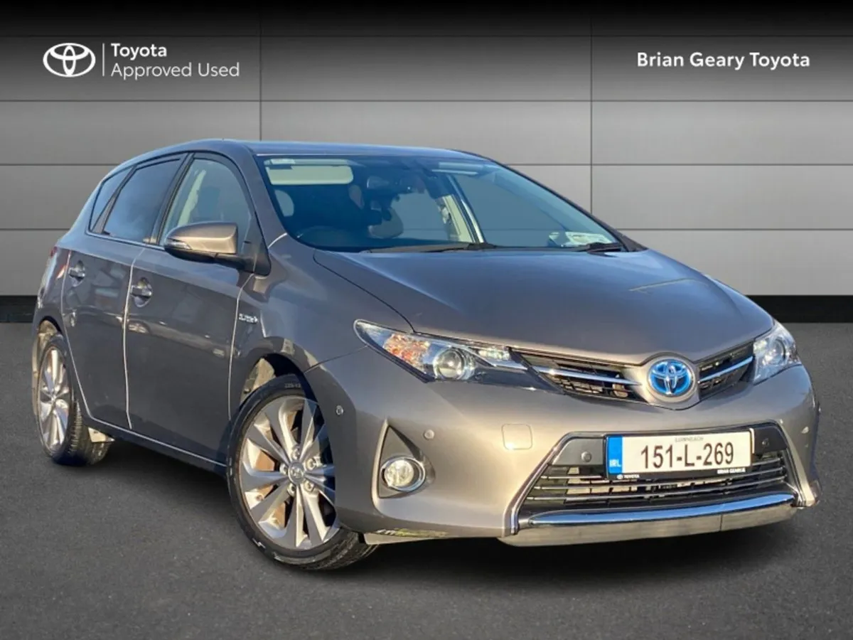 Toyota Auris Hybrid Luxury