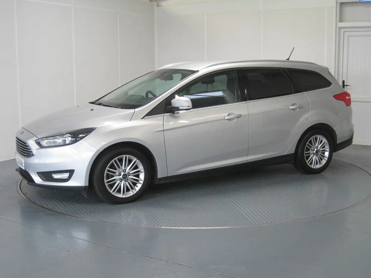 2018 Ford Focus 1.5 TDCI Zetec Edition - Image 2