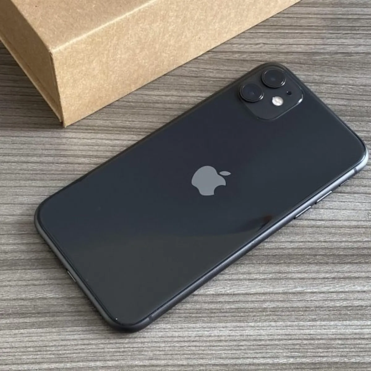 iphone 11 64GB and 128GB unlocked - Image 4