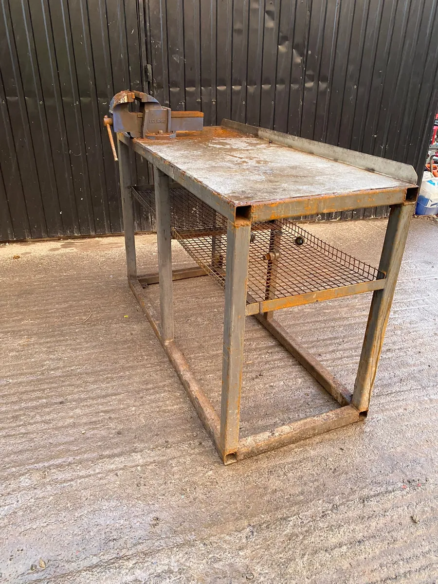 Steel Work Bench With Vice - Image 2