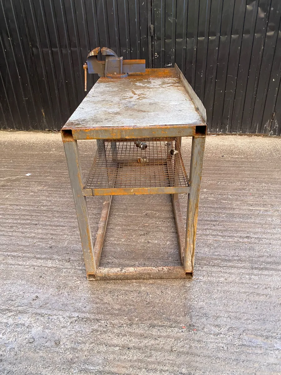 Steel Work Bench With Vice - Image 4