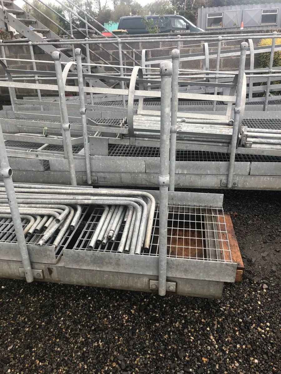 Steel cat walk / safety rail/ emergency ladders