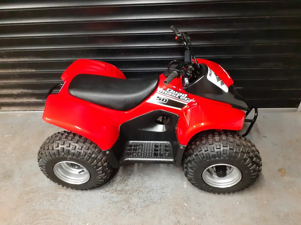 Suzuki quad lt50