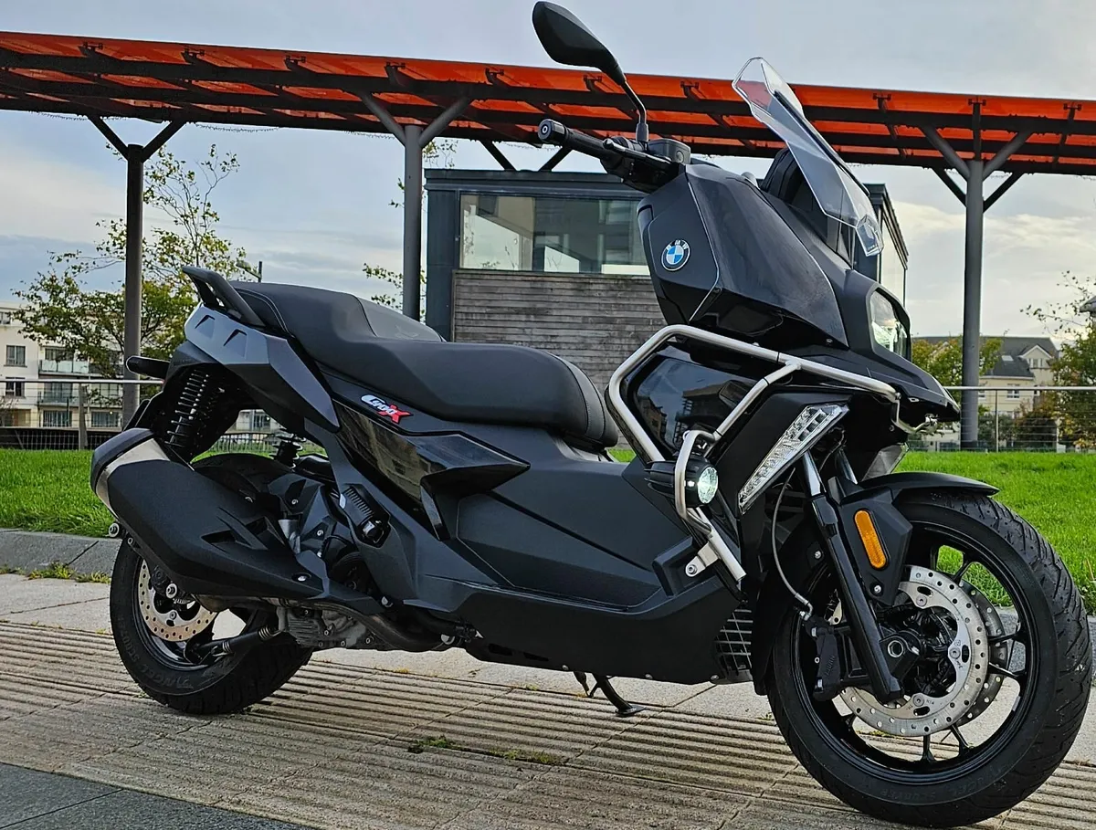 BMW C400X Moped/Scooter