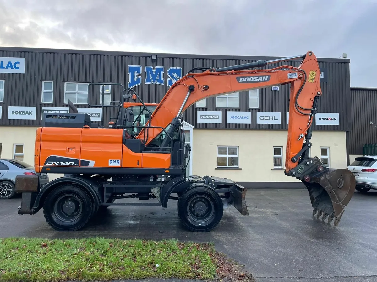 2020 Doosan DX140W-5 Wheeled Excavator - Image 1