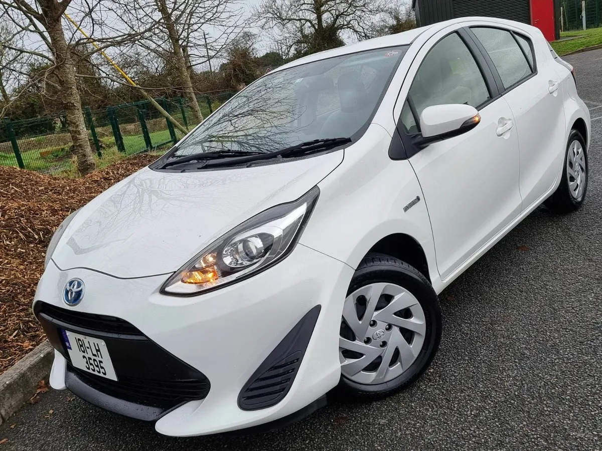 2018 TOYOTA AQUA 1.5 AUTO NCT&1YR WARRANTY €11,990 - Image 3