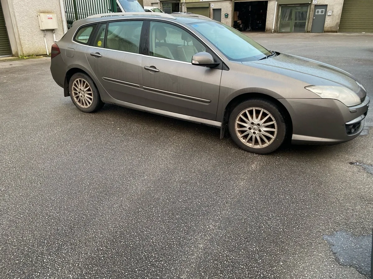 Renault Laguna Estate for breaking - Image 2