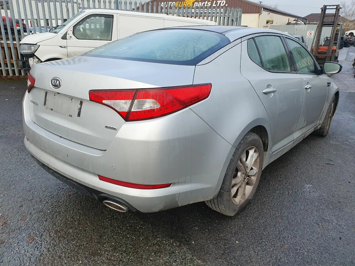 13 KIA OPTIMA 1.7 CRDI FOR BREAKING - Image 4