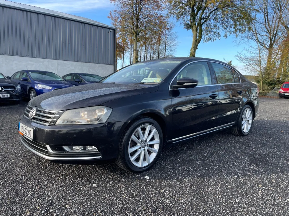 Volkswagen Passat - Image 2