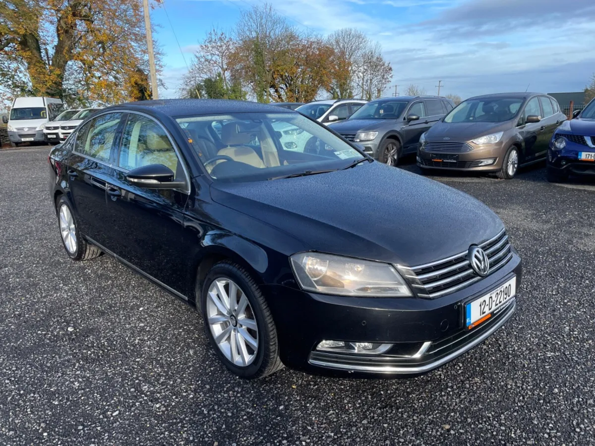 Volkswagen Passat - Image 3