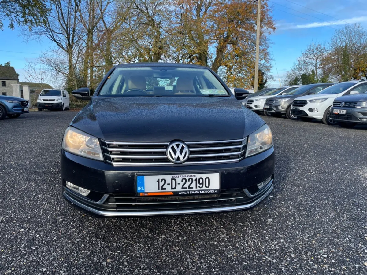 Volkswagen Passat - Image 4