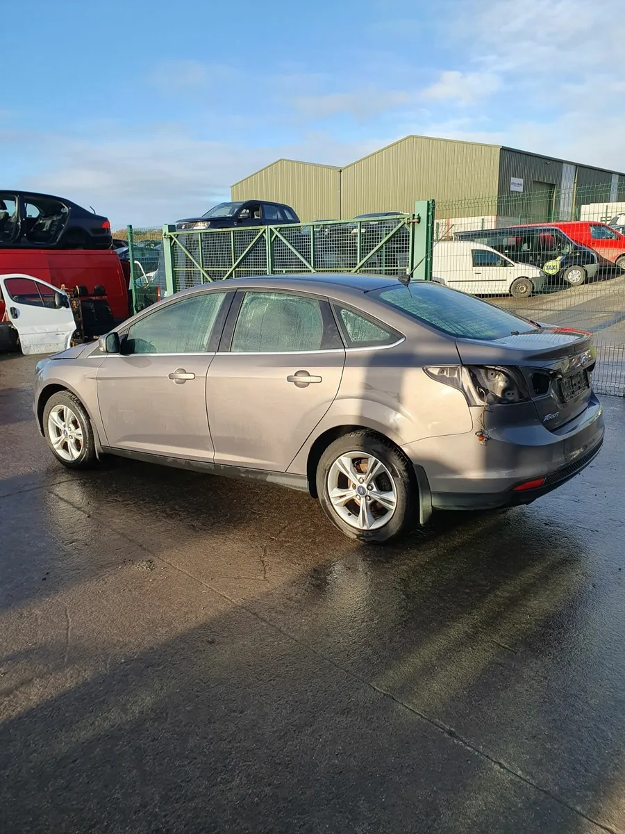 Ford Focus 1.6Tdci 2013**FOR PARTS** - Image 3