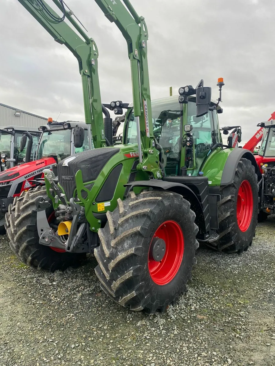 NEW FENDT TRACTORS IN STOCK IN OUR CAMOLIN BRANCH - Image 2