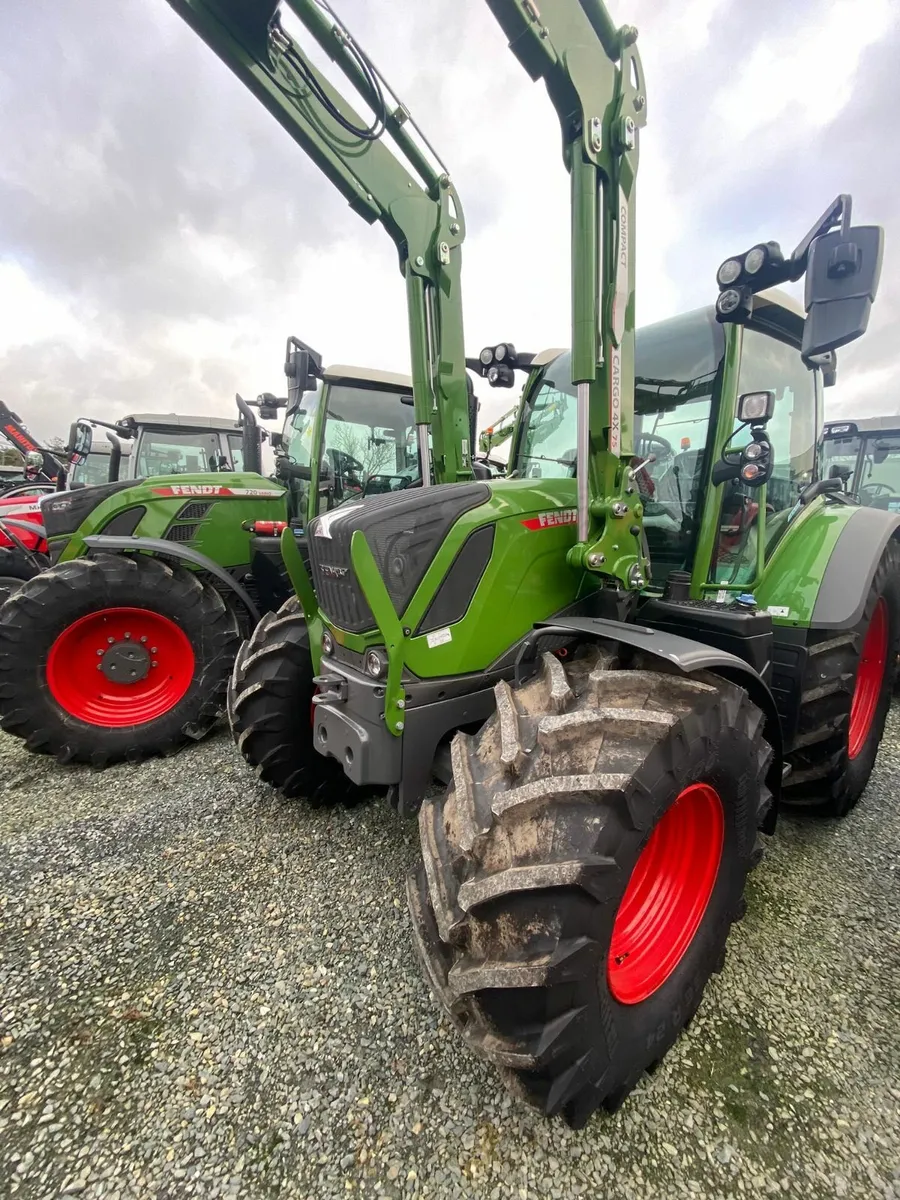 NEW FENDT TRACTORS IN STOCK IN OUR CAMOLIN BRANCH - Image 3