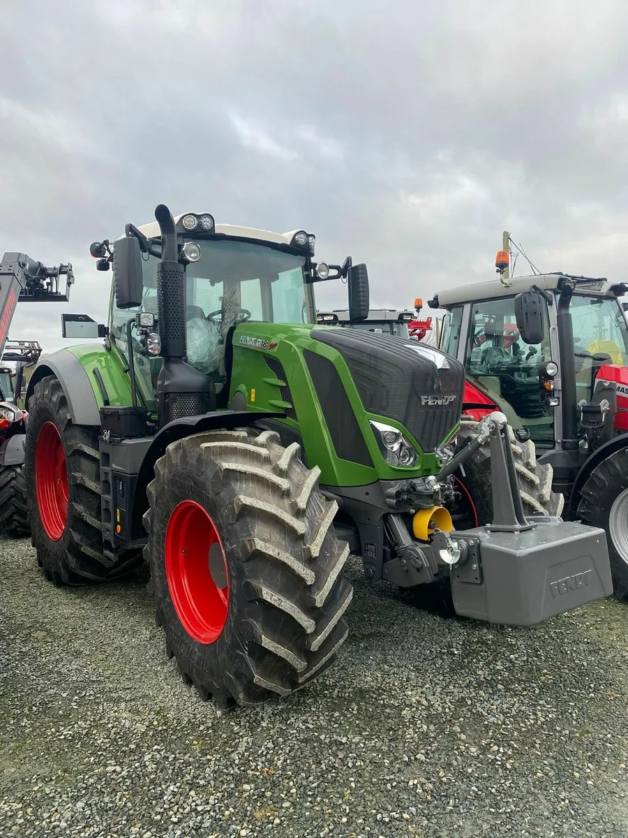 NEW FENDT TRACTORS IN STOCK IN OUR CAMOLIN BRANCH - Image 1