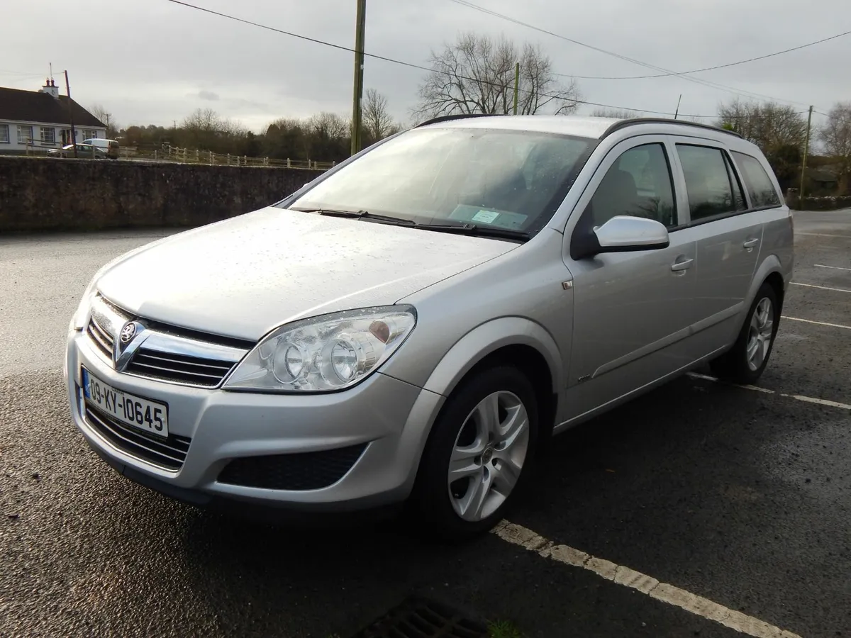 2009 Vauxhall Astra Estate 1.3d NCT 08/24 - Image 4