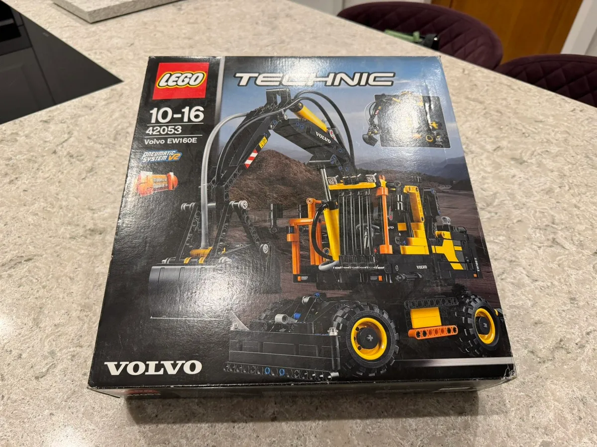 Lego Technic 42053 Volvo Ew160 - Image 1