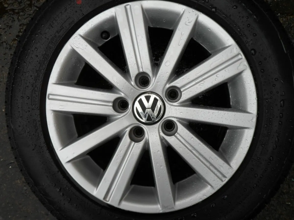 15' GENUINE VW ALLOY WHEELS & TYRES