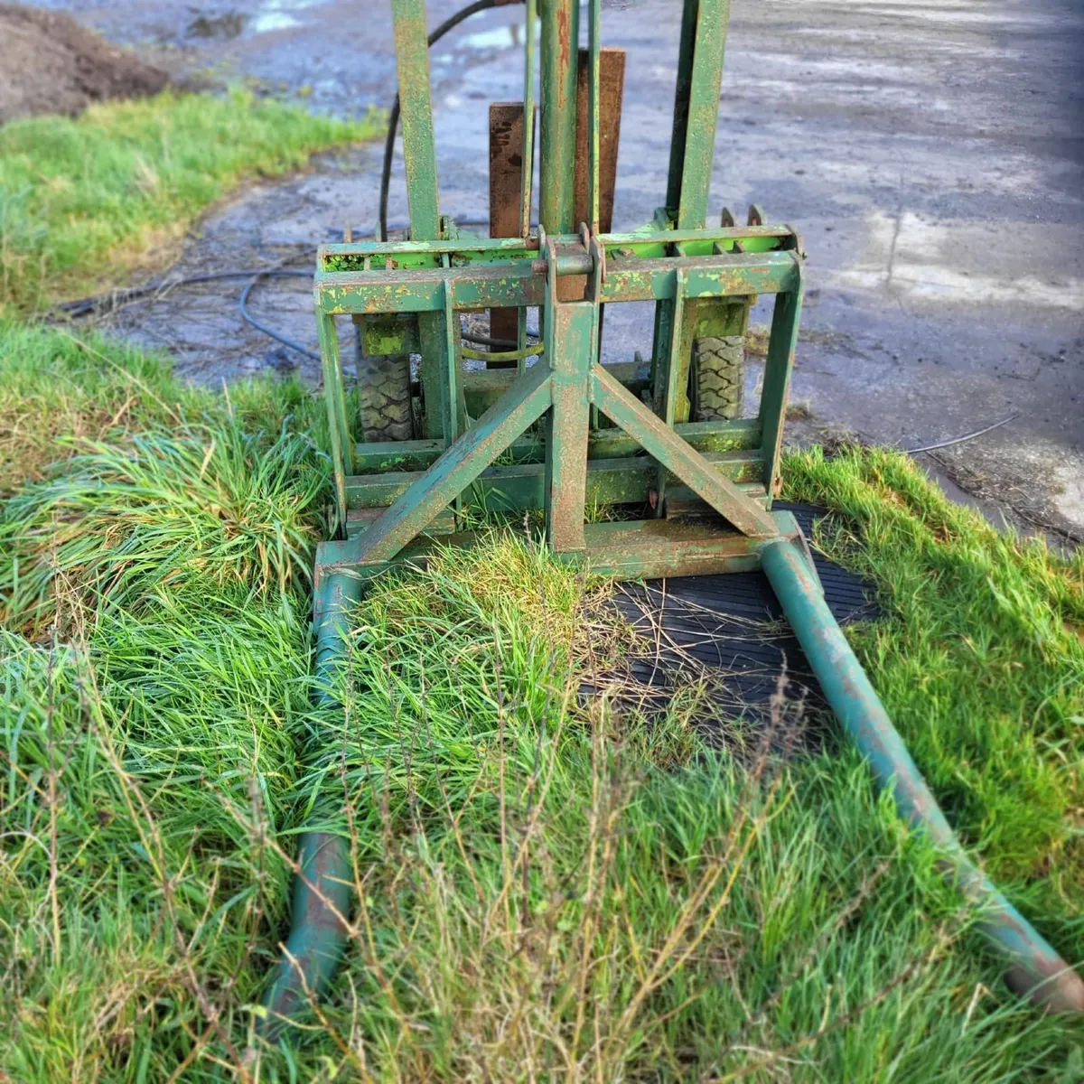 Forklift mast - Image 3