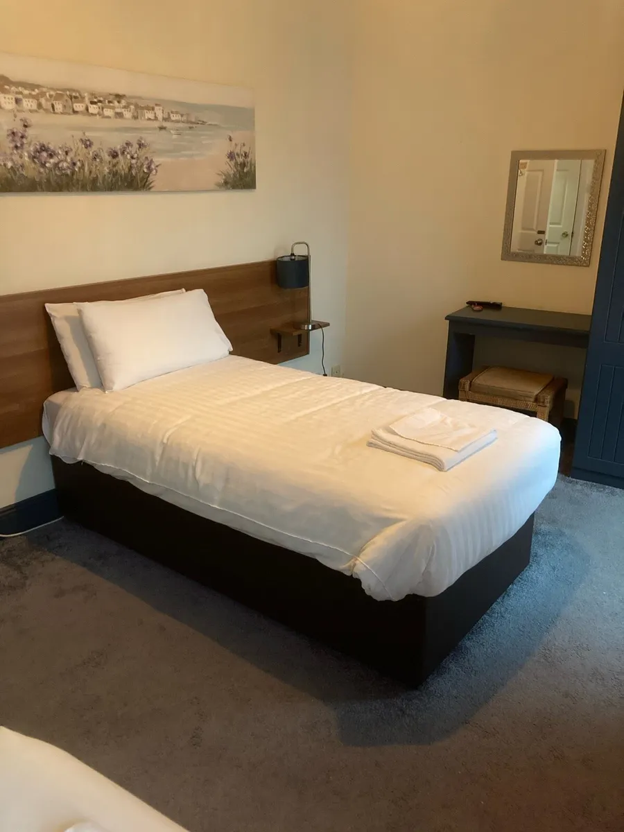 Short term Rooms to rent - Image 2