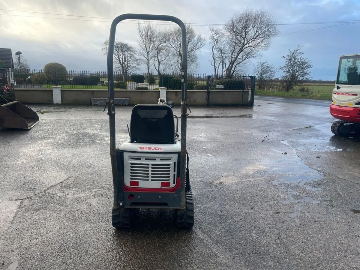2015 Takeuchi TB108 Micro Digger - Image 4
