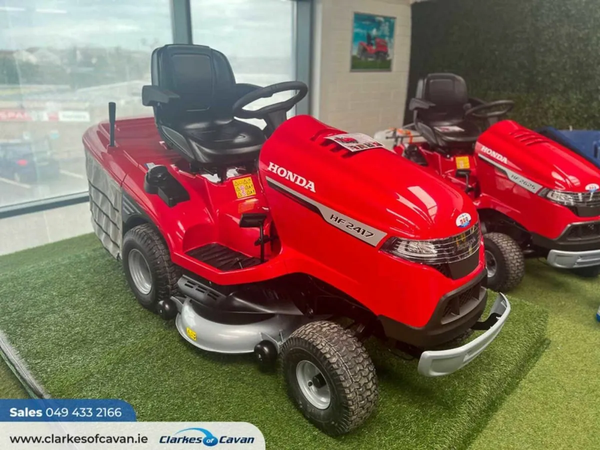 New Honda HF2417 HME Ride-On Lawnmower - Image 3