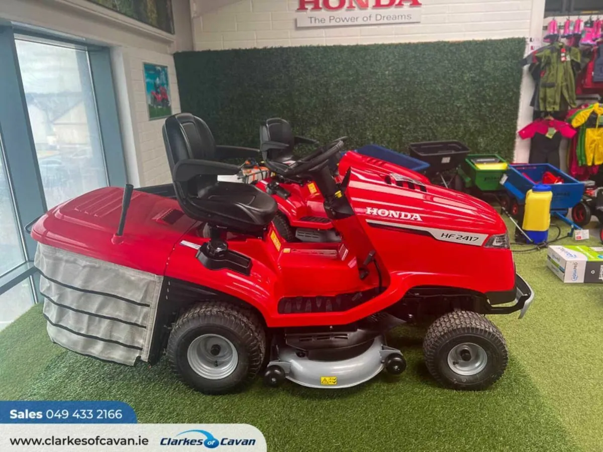 New Honda HF2417 HME Ride-On Lawnmower - Image 4