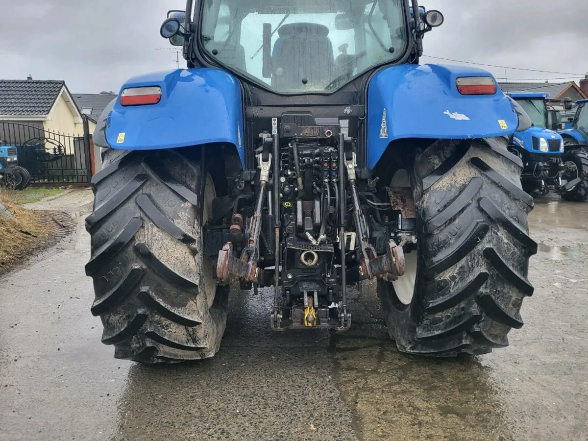 New Holland T7200 - Image 3